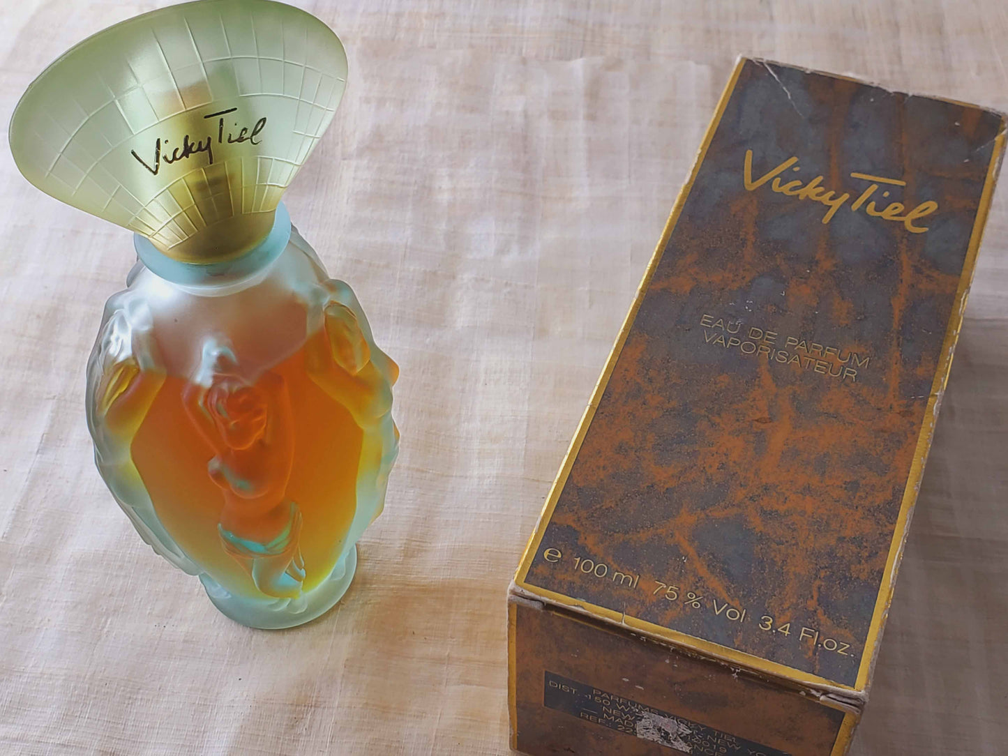 Vicky Tiel for Women EDP Spray 100 ml 3.4 oz, Rare, Vintage, As Pic