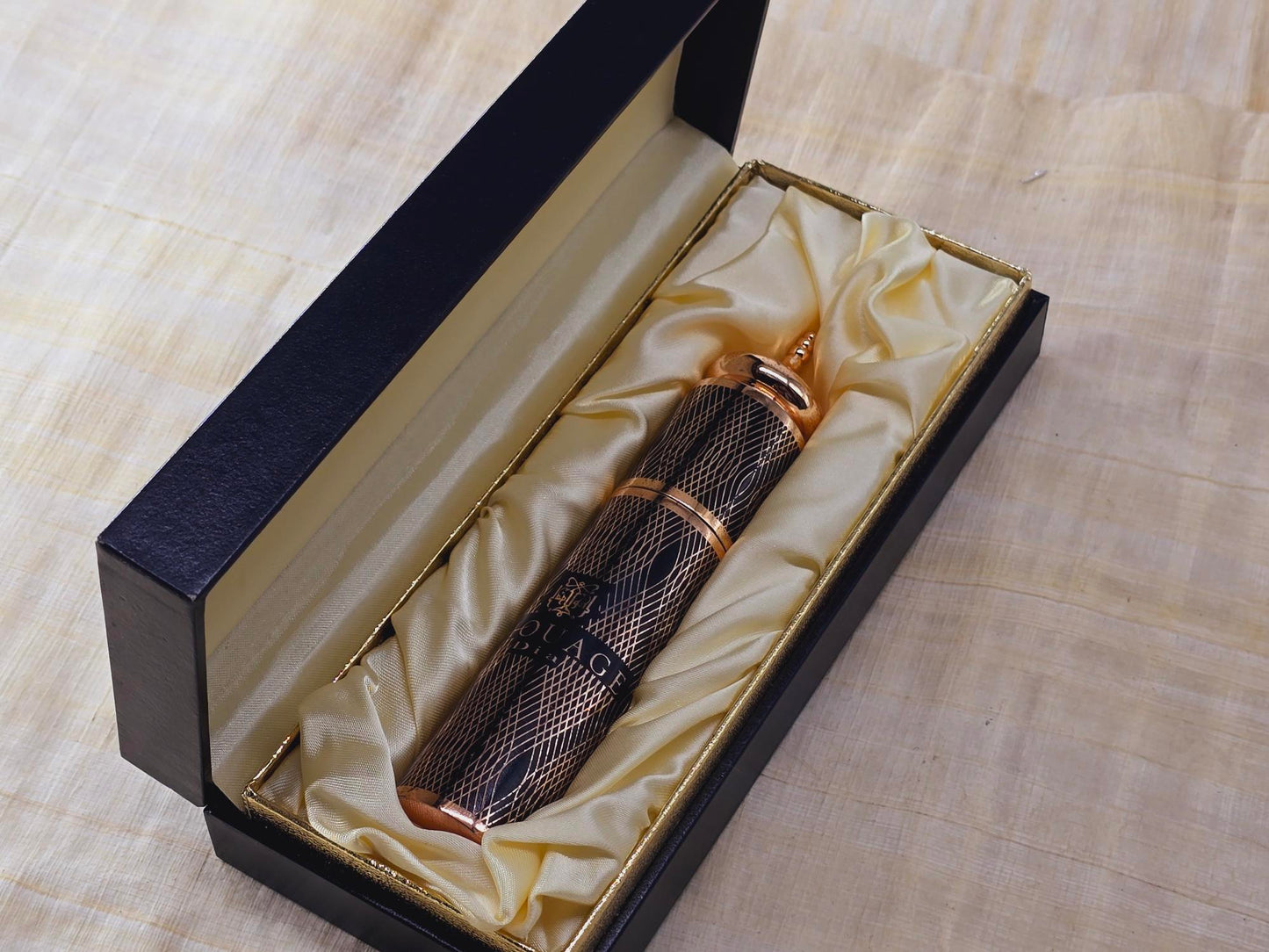 Dia pour Femme Amouage for women EDT Purse Spray 10 ml 0.33 oz, Vintage, Rare
