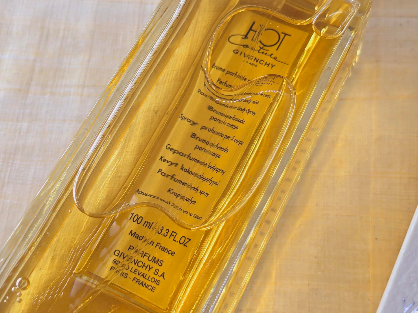 Hot Couture Collection No.1 Givenchy for women Velvet body Water Spray 100 ml 3.4 oz, Vintage, Rare