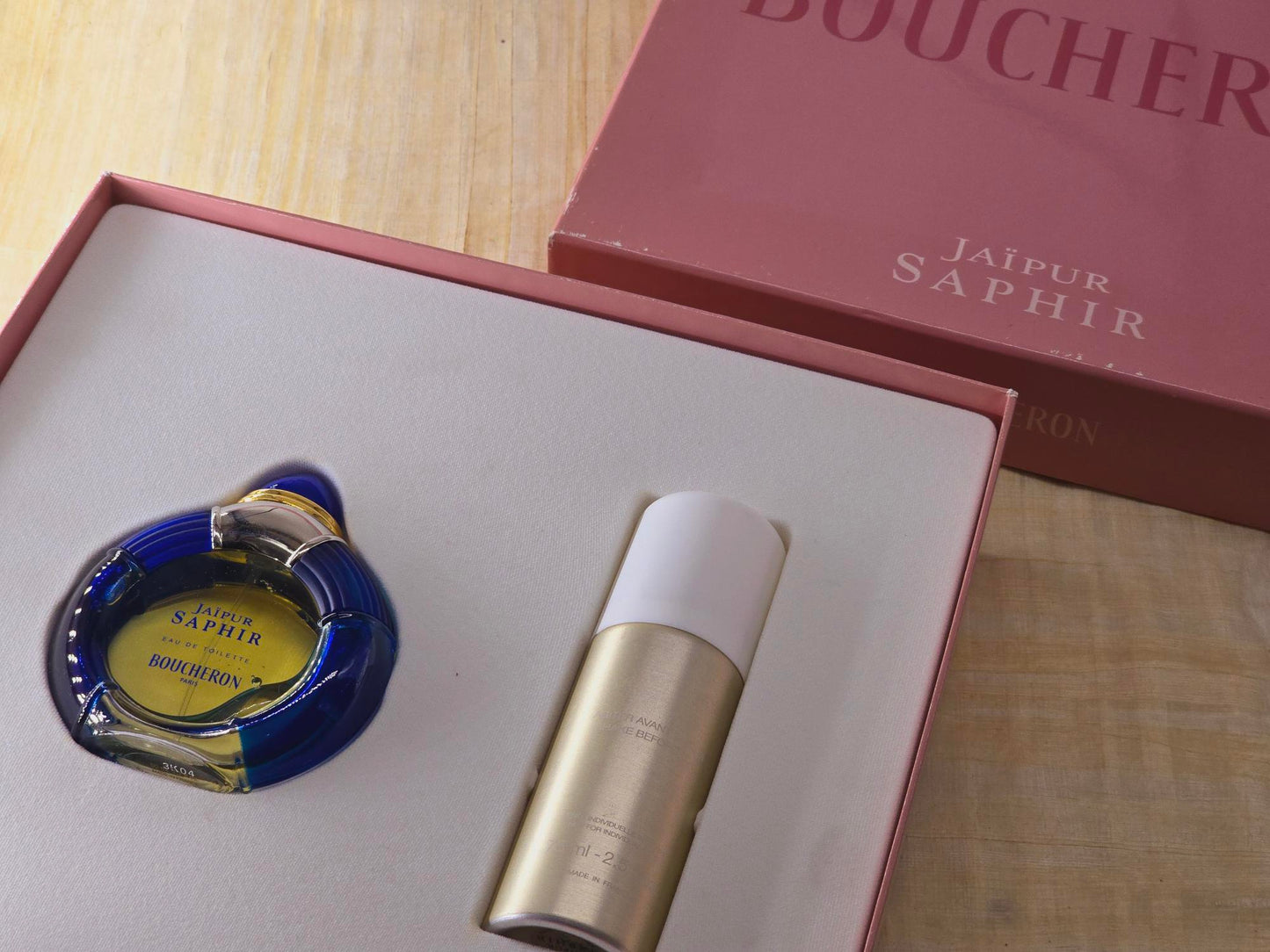 Jaipur Saphir Boucheron for women EDT Spray 50 ml 1.7 oz, Vintage, Rare, Set