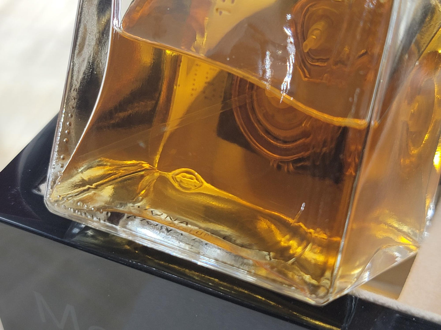 Oudh Osmanthus Mona di Orio for Unisex EDP Spray 100 ml 3.4 oz, Vintage 90s, Rare, USED, As Pic
