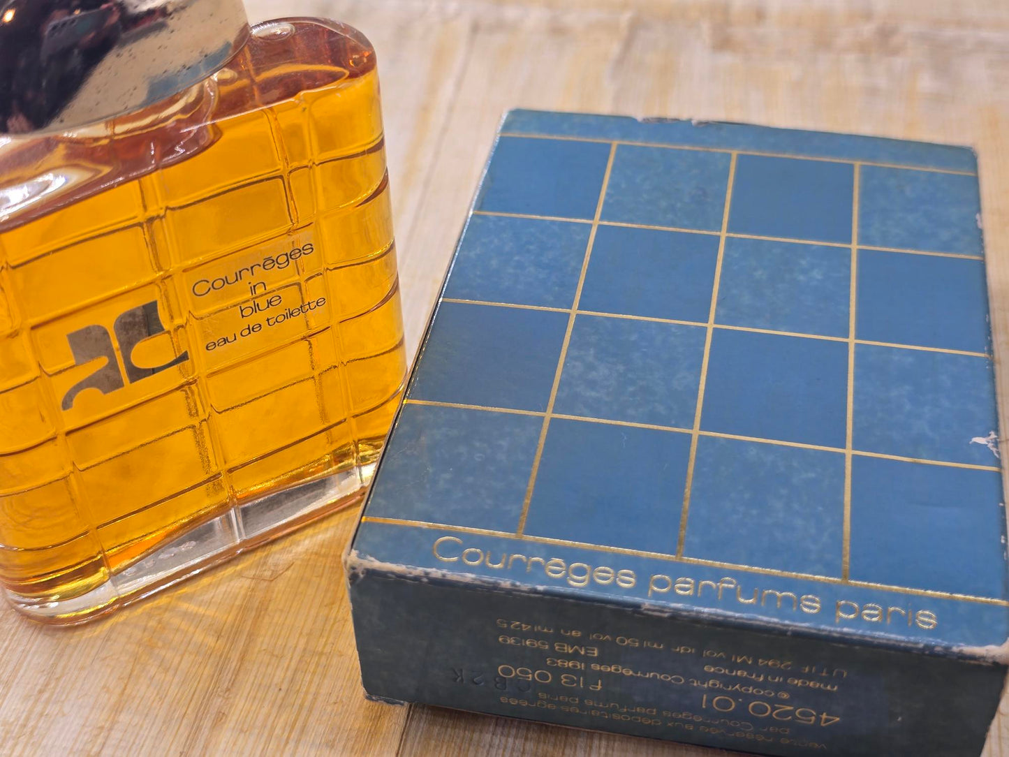 Courreges in Blue Courrèges for women EDT Splash 50 ml 1.7 oz, Vintage, Rare