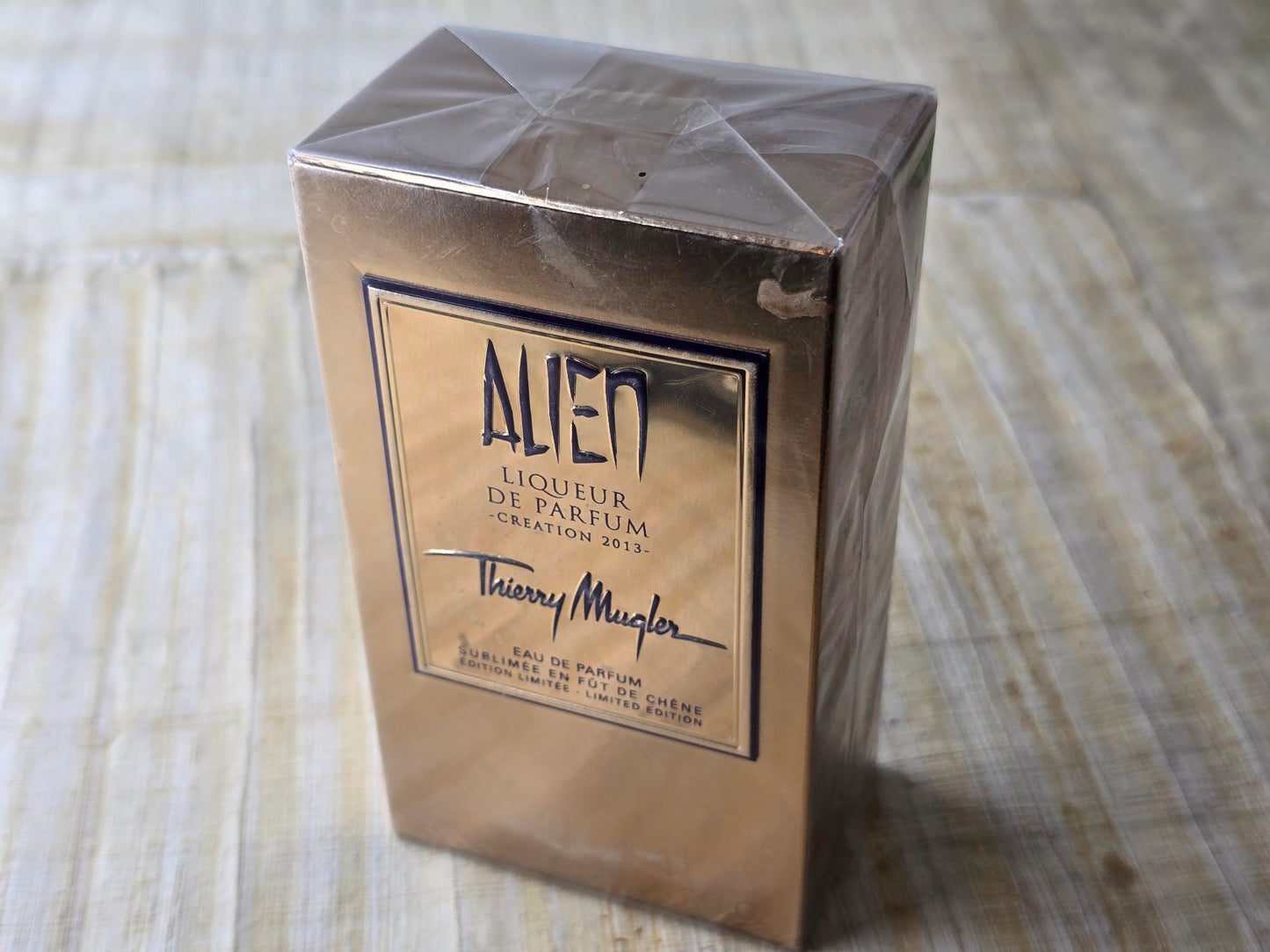 Alien Liqueur de Parfum Mugler for women EDP Spray 30 ml 1 oz, Vintage, Rare, Sealed