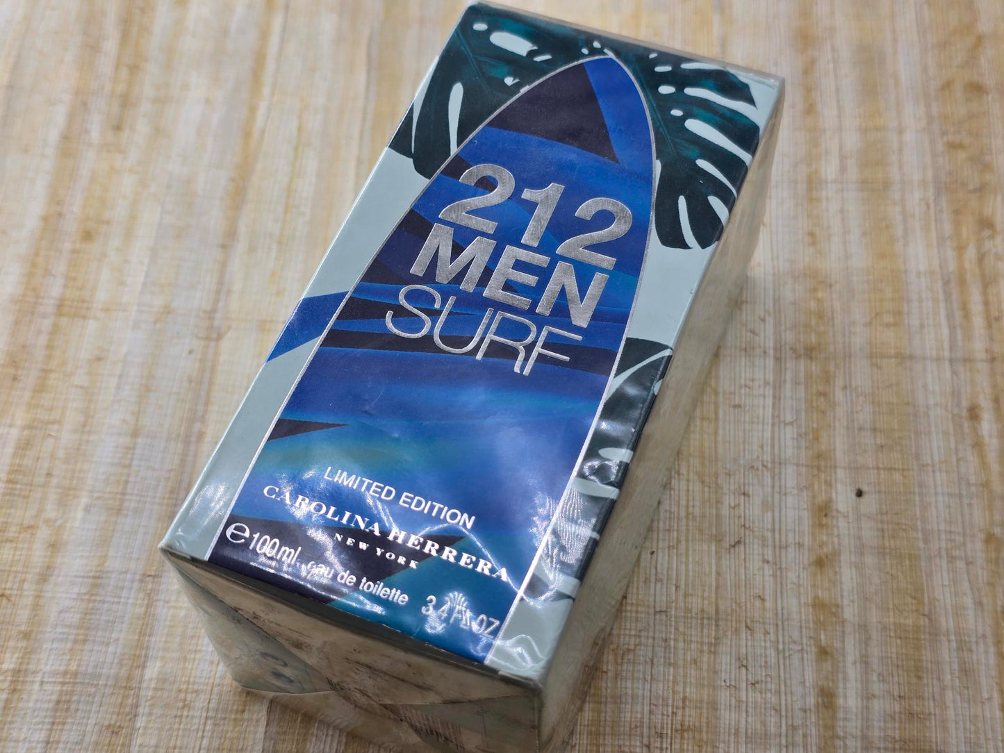 212 Surf for Him Carolina Herrera Limited Edition for men EDT Spray 100 ml 3.4 oz, Vintage, Rare, Sealed