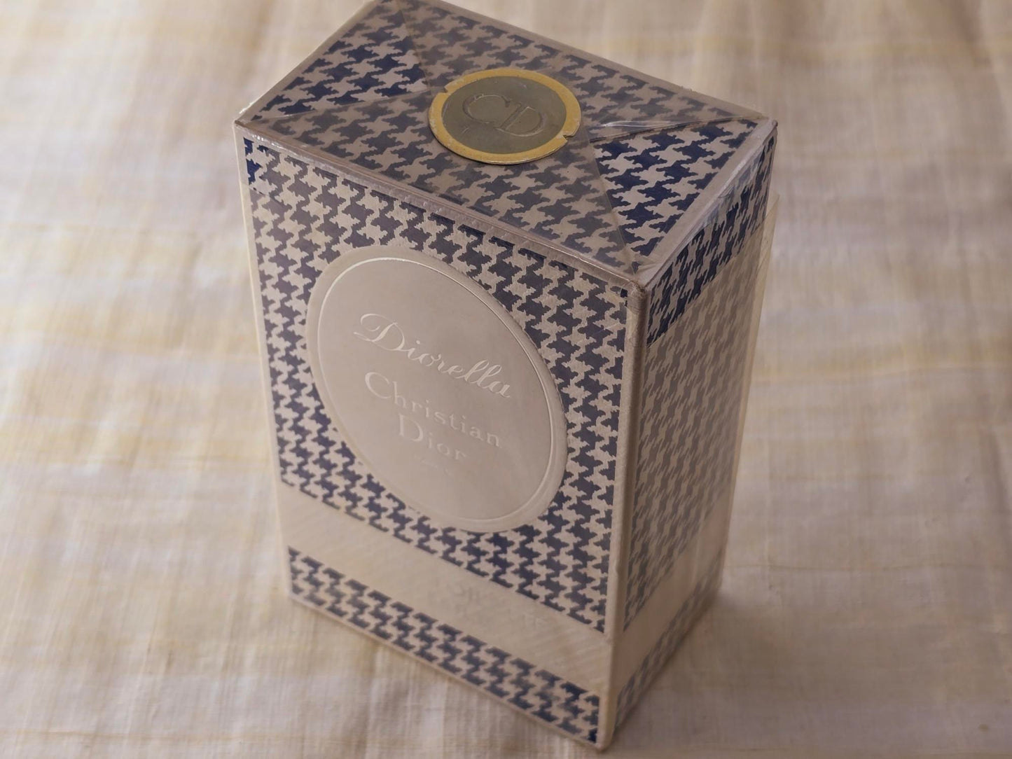 Diorella Christian Dior Paris EDT Splash 108 ml 3.6 oz, Vintage, Rare, Sealed