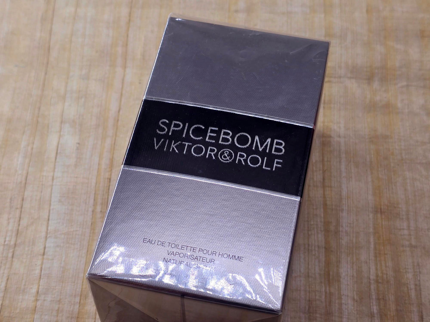 Spicebomb Viktor&Rolf for men EDT Spray 50 ml 1.7 ml, Vintage First Edition 2012 Batch 38J301, Rare, Sealed