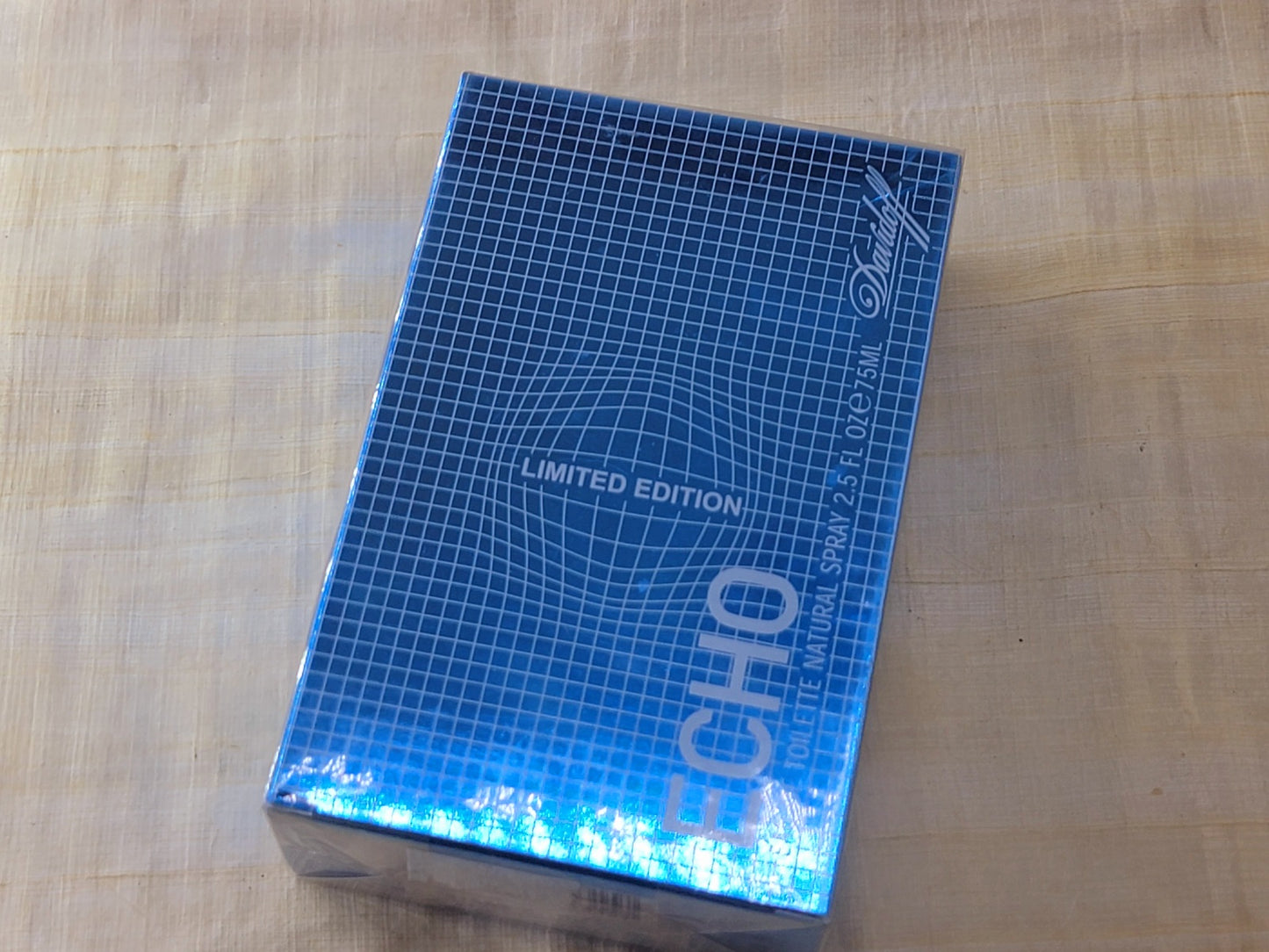 Davidoff Echo Limited Edition for men EDT Spray 75 ml 2.5 oz, Vintage, Rare, Sealed