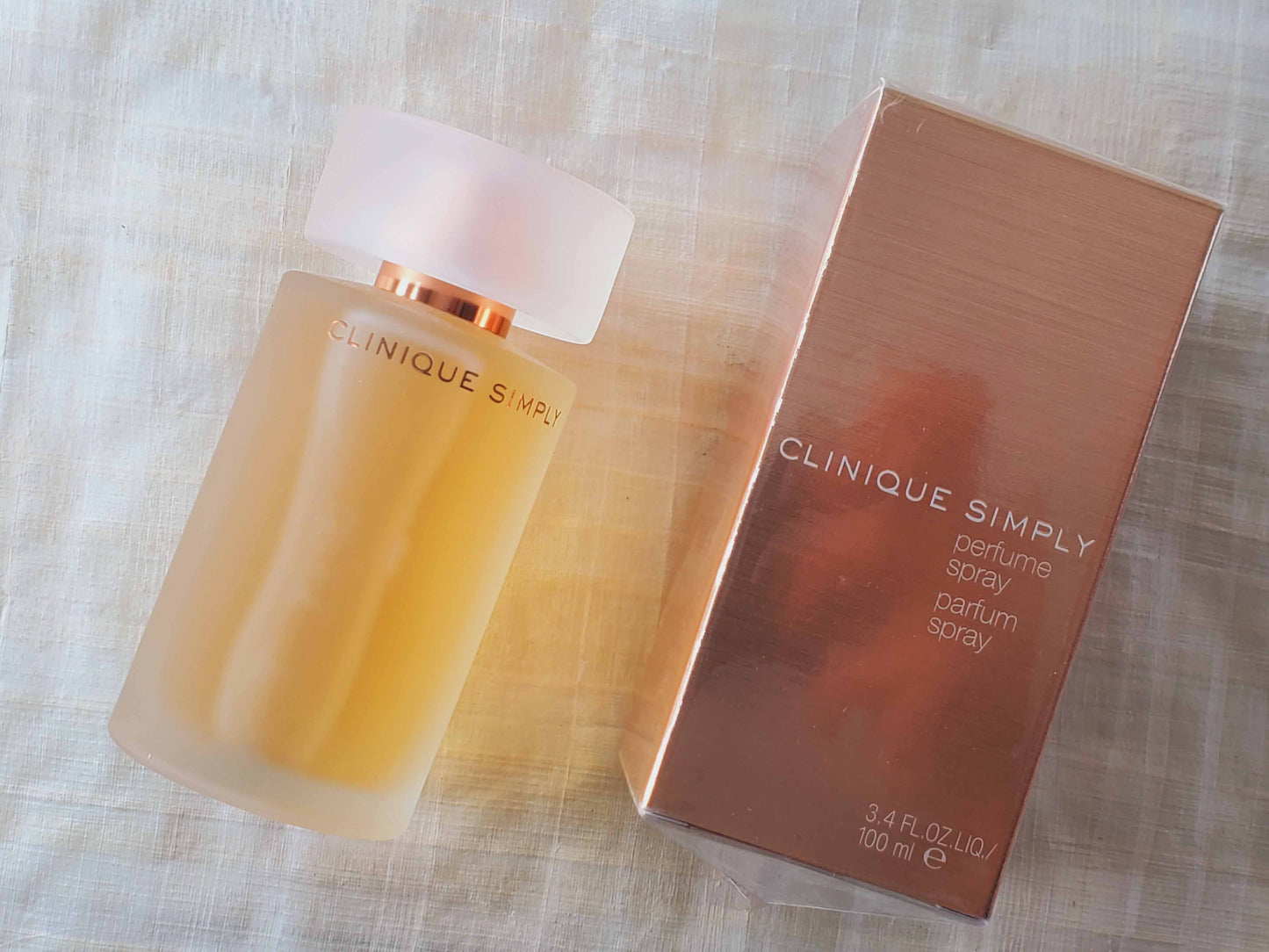 Simply Clinique for women EDP Spray 100 ml 3.4 oz OR 50 ml 1.7 oz, Vintage, Rare, Sealed