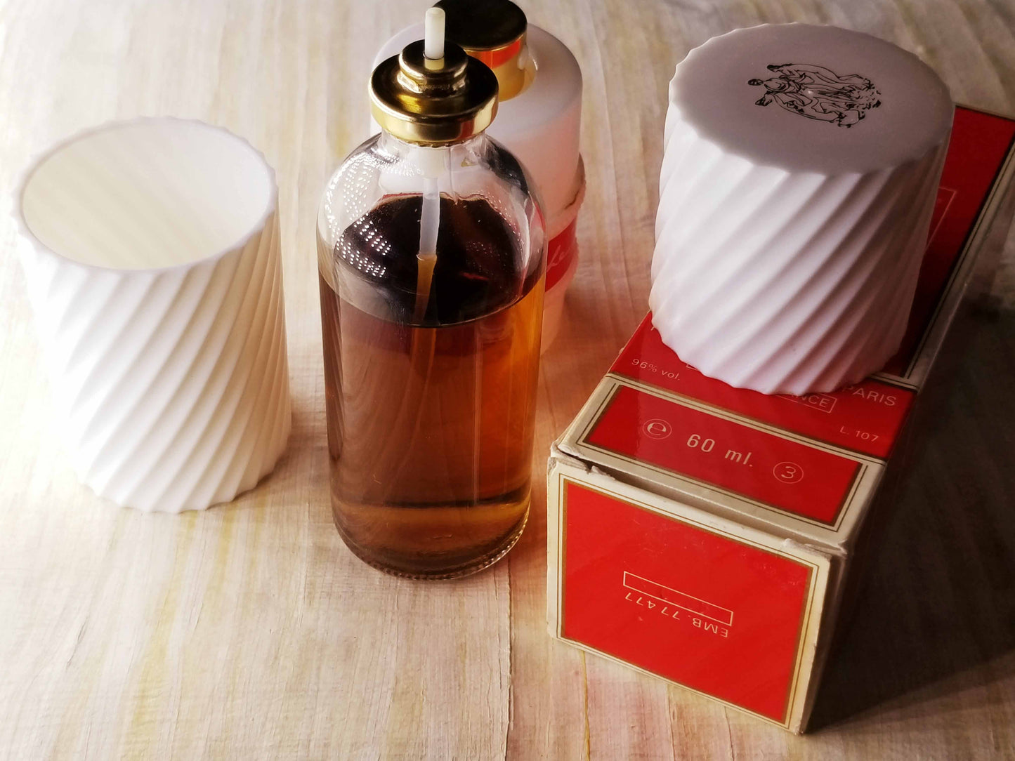 Farouche Nina Ricci for women EDT Spray 60 ml 2 oz, Vintage, Rare