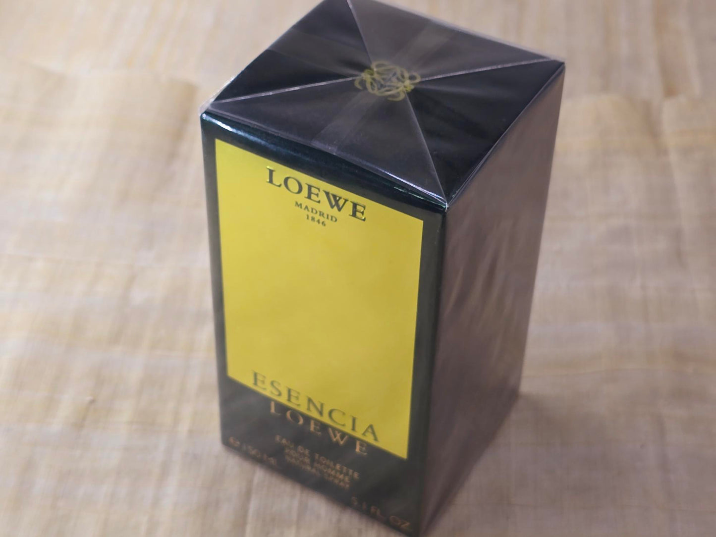 Esencia pour Homme Loewe for men EDT Spray 150 ml 5.1 oz, vintage, rare, Sealed