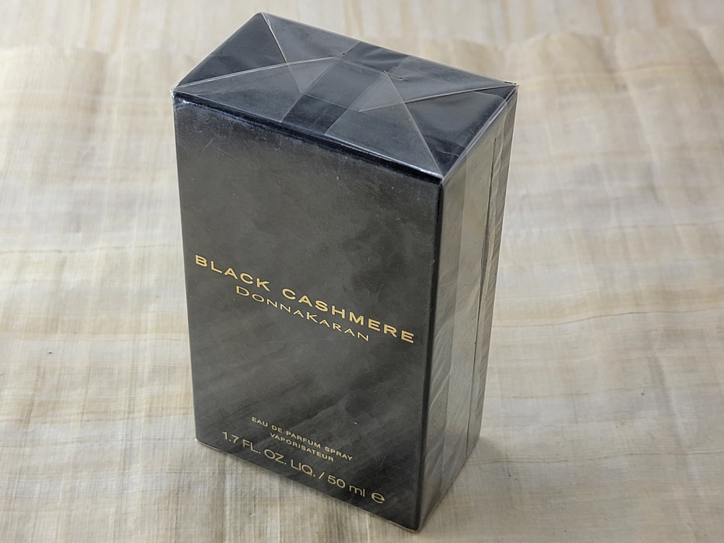 Black Cashmere Donna Karan EDP Spray 100 ml 3.4 oz OR 50 ml 1.7 oz, Vintage, Rare, Sealed