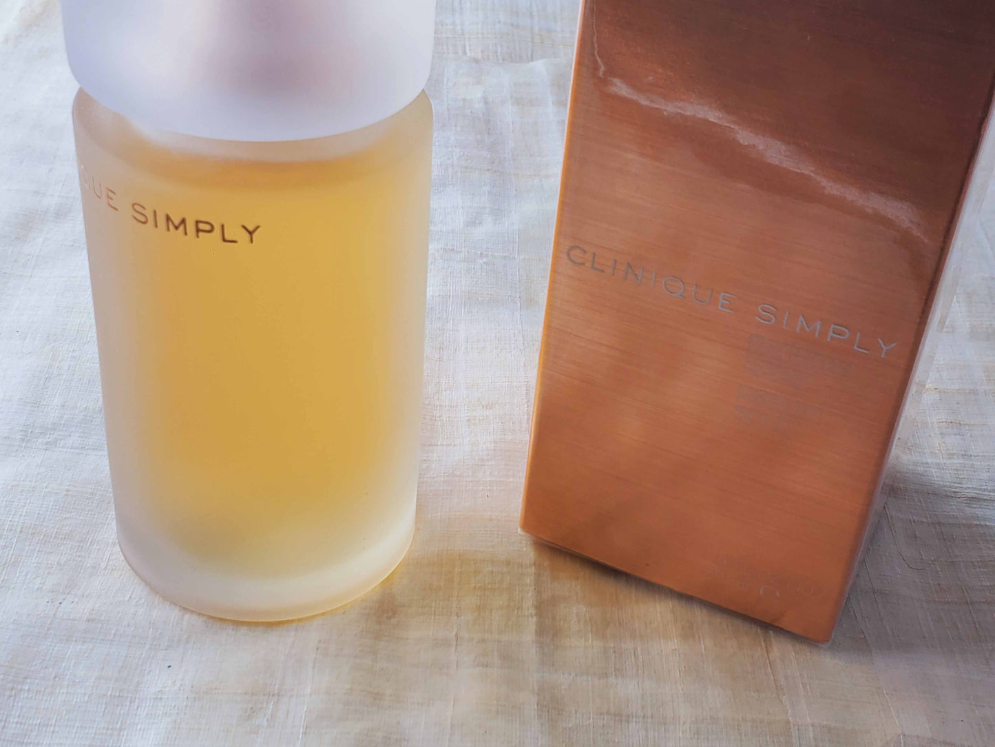 Simply Clinique for women EDP Spray 100 ml 3.4 oz OR 50 ml 1.7 oz, Vintage, Rare, Sealed