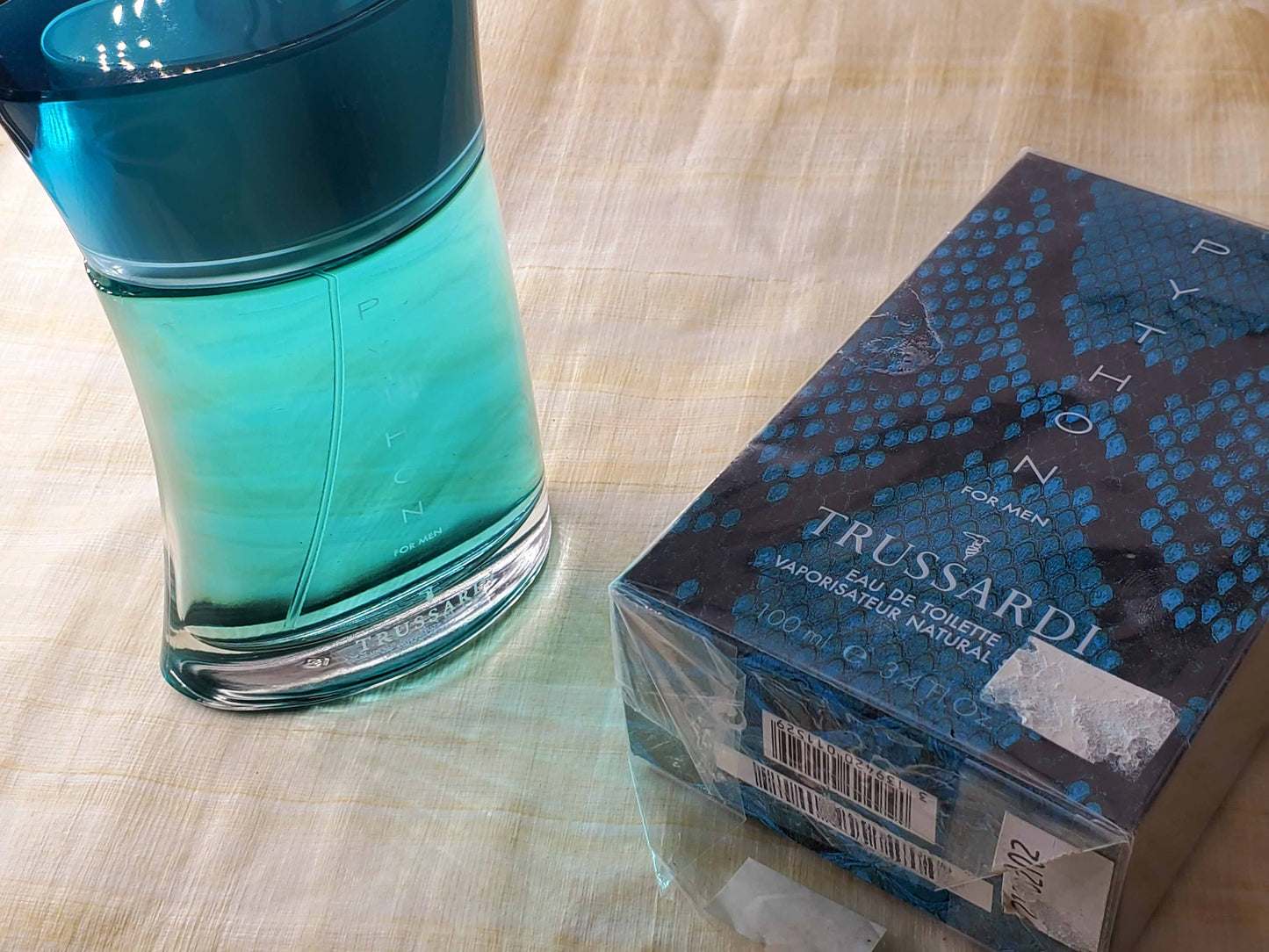 Python Uomo Trussardi for men EDT spray 100 ml 3.4 oz Or 50 ml 1.7 oz, Rare, Vintage, Sealed