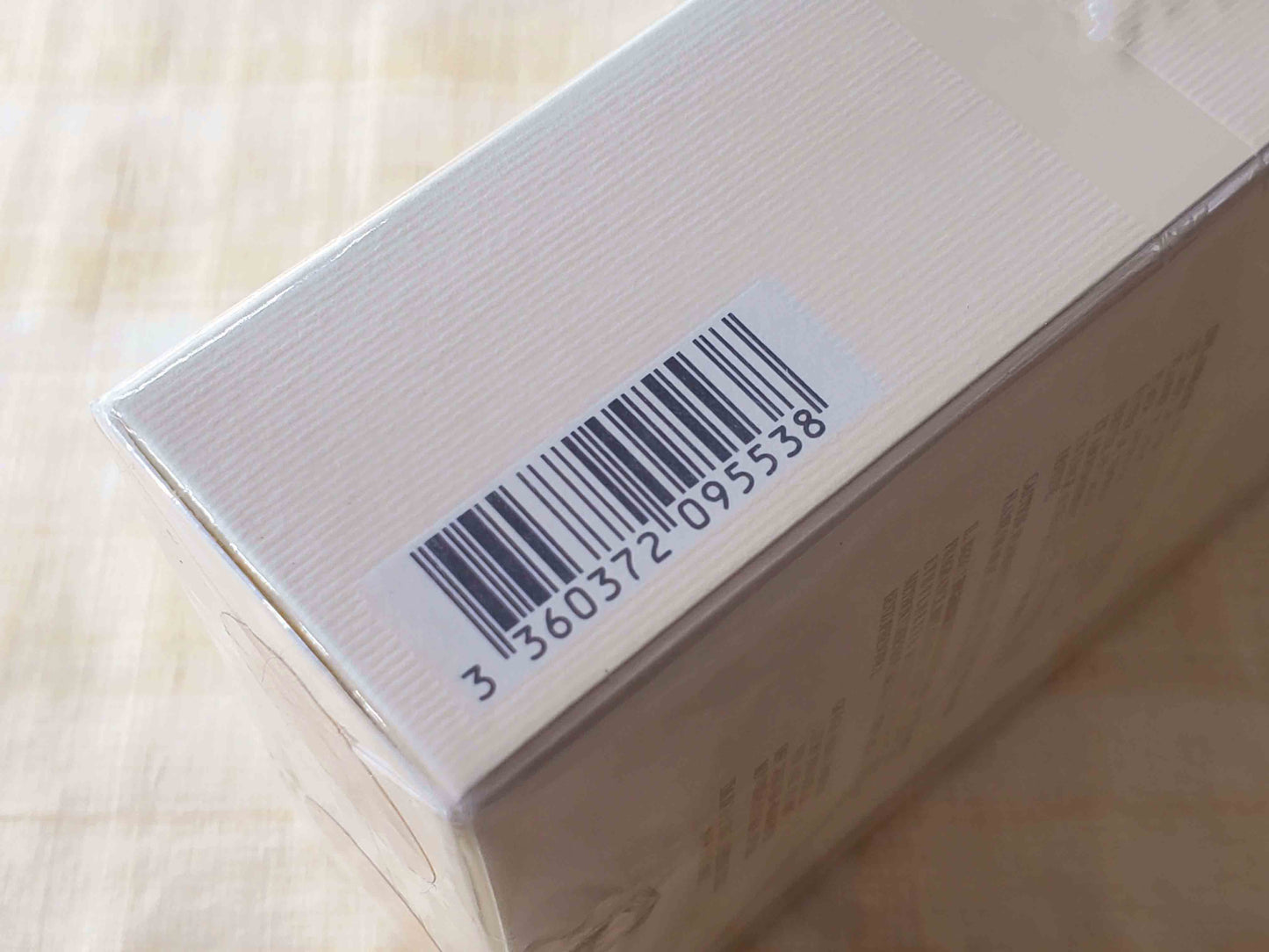 Sensi White Notes Giorgio Armani for women Eau Fraiche 75 ml 2.5 oz, Vintage, Rare, Sealed