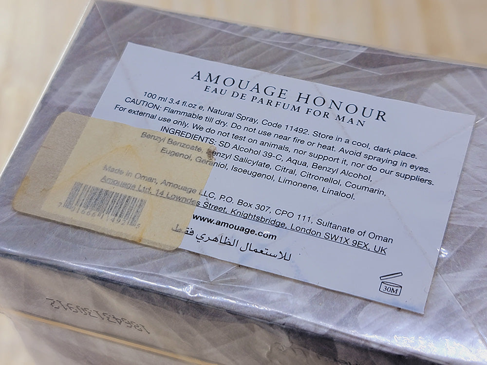 Honour Man Amouage for men EDP Spray 100 ml 3.4 oz, Oman Vintage White Non-magnetic Cap, Rare