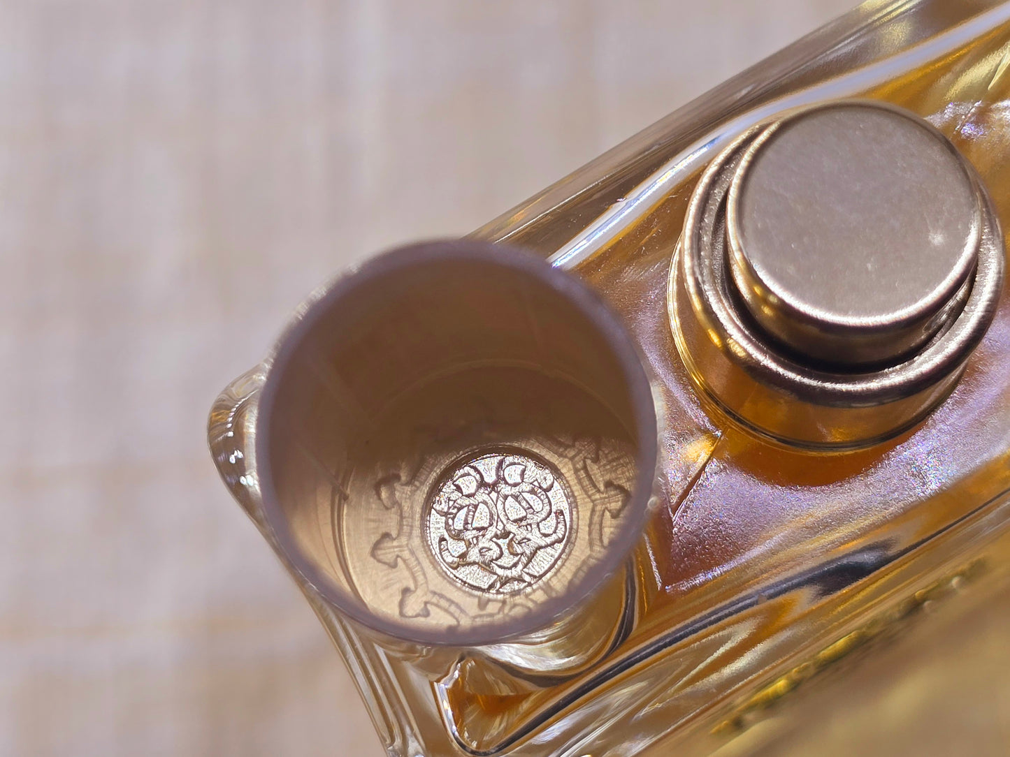 Jubilation XXV Man Amouage for men EDP Spray 100 ml 3.4 oz OR 50 ml 1.7 oz, Oman Vintage White Non-magnetic Cap, Rare