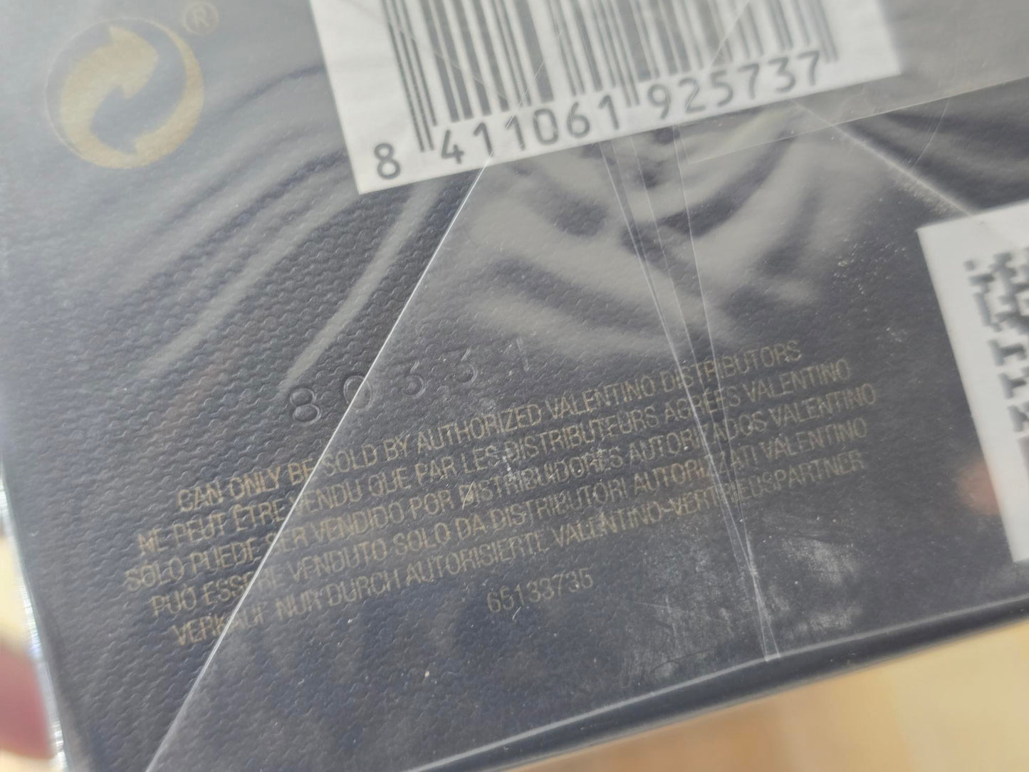 Valentino Noir Absolu Oud Essence Valentino for women and men EDT Spray 100 ml 3.4 oz, Vintage, Rare, Sealed