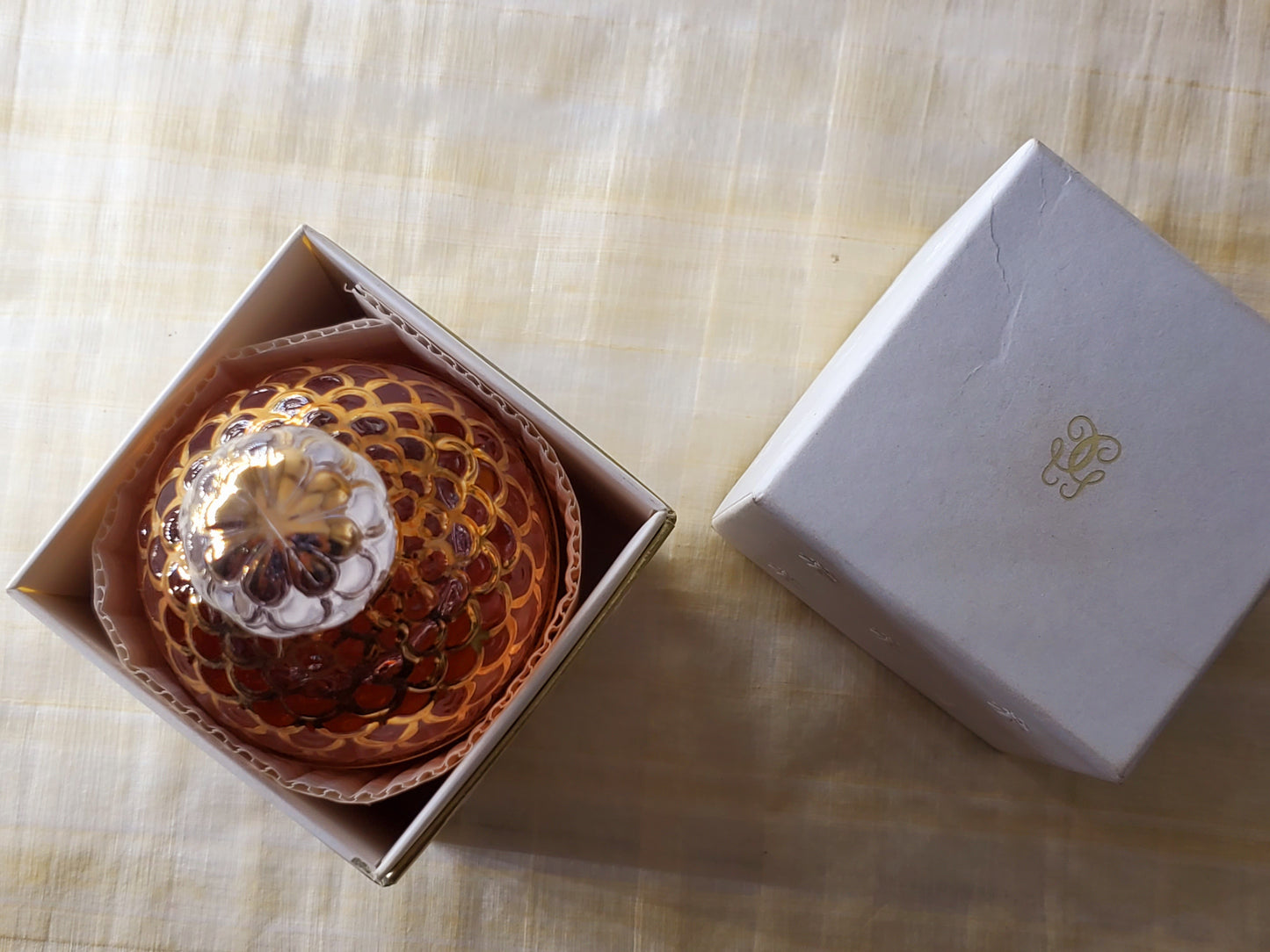 L'Instant Magic Guerlain for women EDP GOLD Bee Bottle 250 ml 8.5 oz, Vintage First Edition 2007, Rare