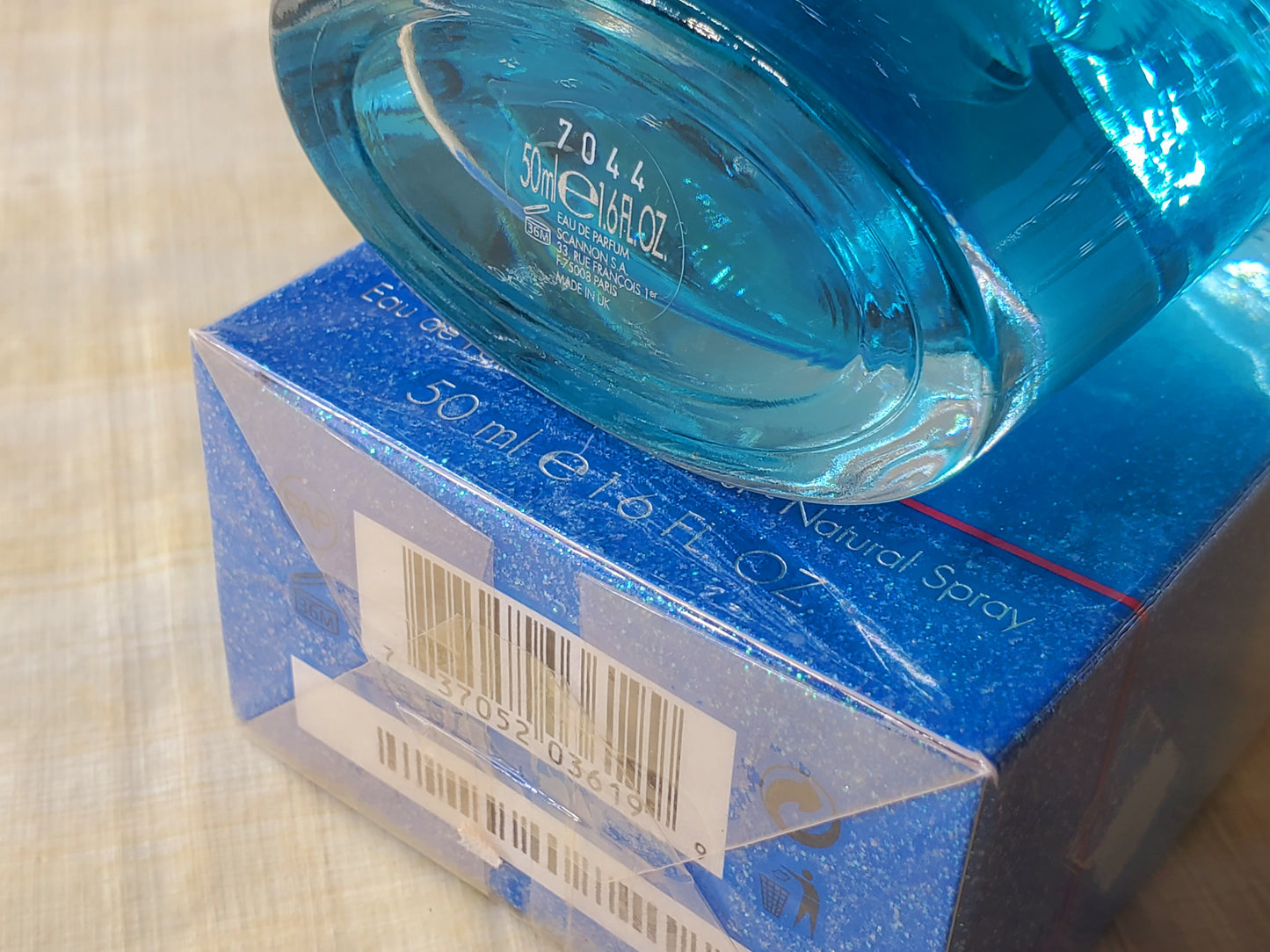 Escada Into the Blue for women EDP Spray 75 ml 2.5 oz OR 50 ml 1.7 oz, Vintage, Rare, Sealed