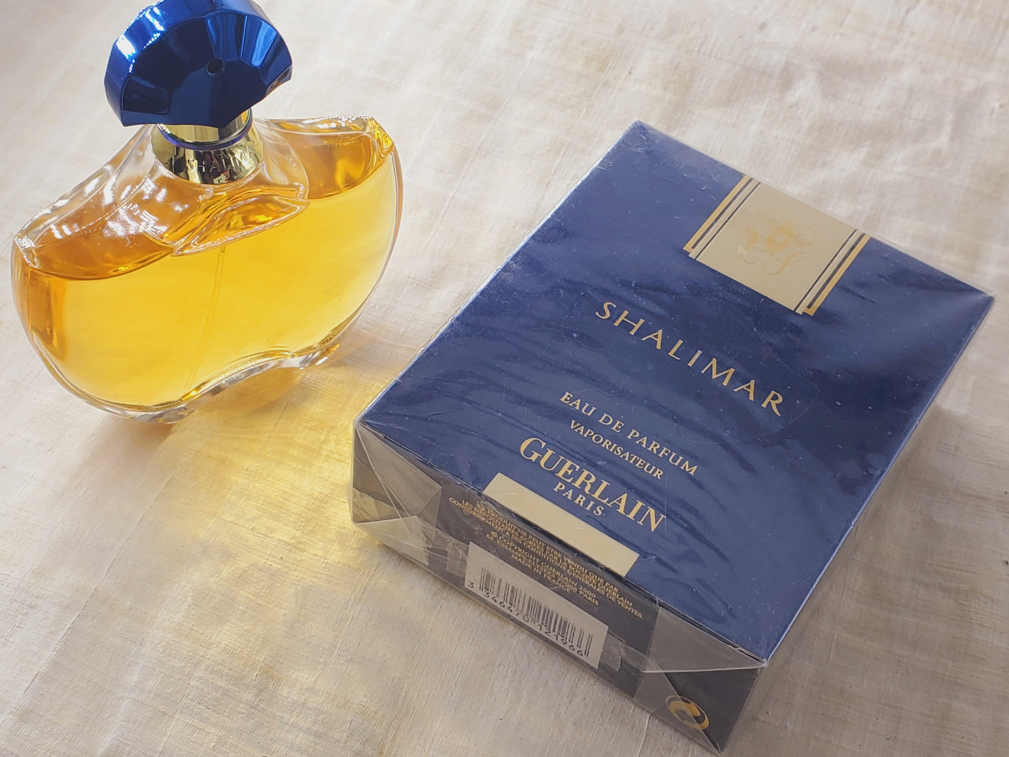 Shalimar Eau de Parfum Guerlain 2000 for women EDP Spray 75 ML 2.5 oz, Vintage, Rare, Sealed