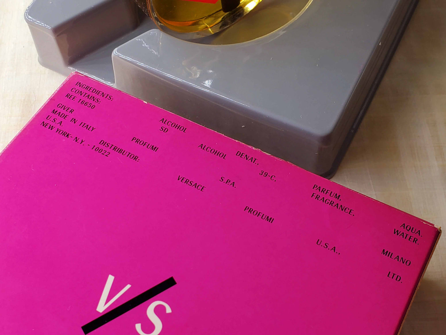 V/S Versus Versace for Women EDT Spray 50 ml 1.7 oz OR 30 ml 1 oz, Vintage, Rare