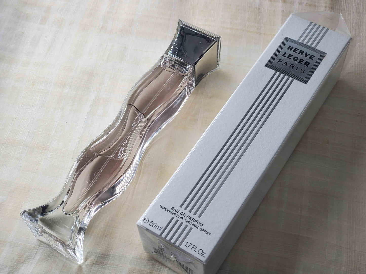 Herve Leger for women EDP Spray 75 ml 2.5 oz OR 50 ml 1.7 oz, Vintage, Rare