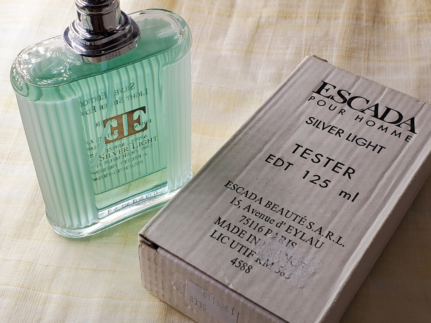 Escada pour Homme Light Silver Edition for men EDT TESTER Spray 125 ml 4.2 oz, Vintage, Rare