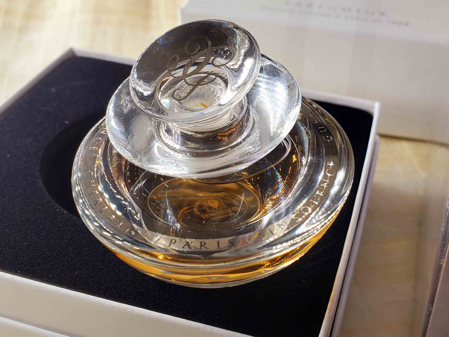 Insolence Extrait Guerlain for women PARFUM Splash 7.5 ml 0.25 oz, Vintage, Rare