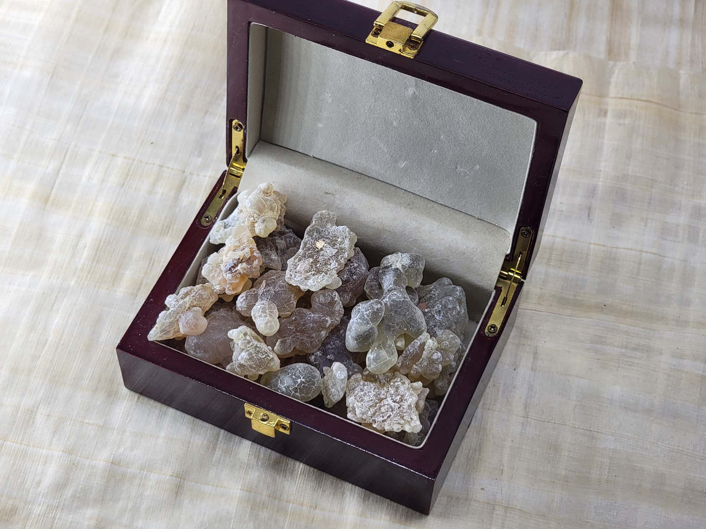 Organic Hojari Frankincense for Home Incense Omani Big Pieces 200 g Or 500 g Or 1 Kilo