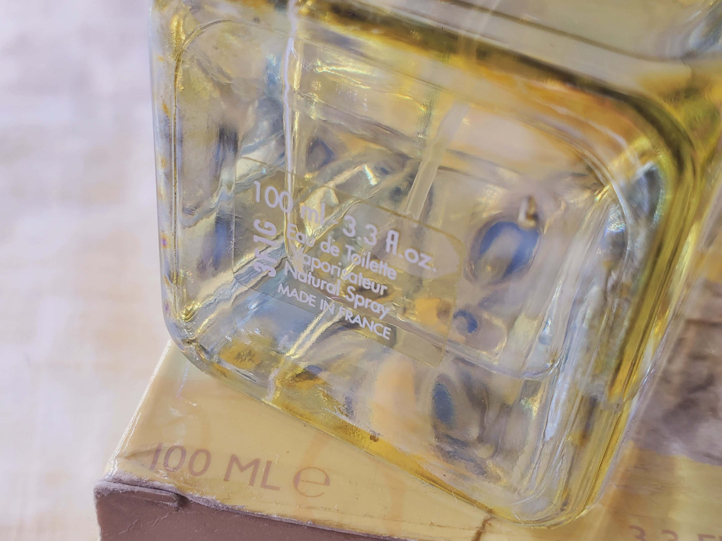 Caleche Eau Delicate Hermes for women EDT Spray 100 ml 3.4 oz, Vintage, Rare, Same Photos, Slightly damaged box