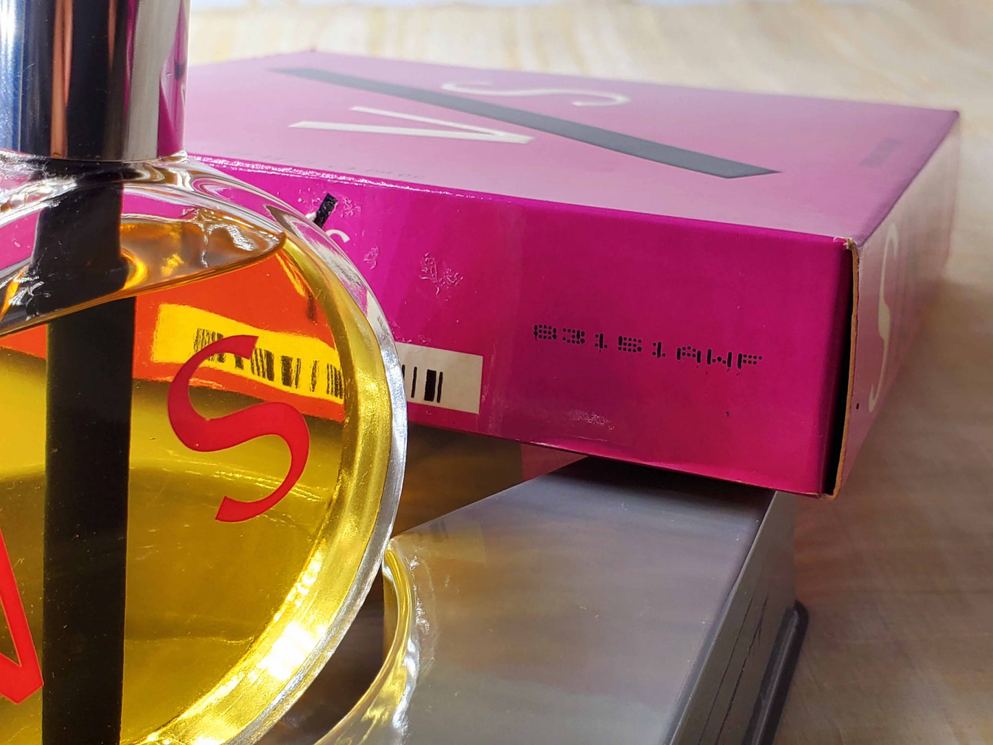 V/S Versus Versace for Women EDT Spray 50 ml 1.7 oz OR 30 ml 1 oz, Vintage, Rare