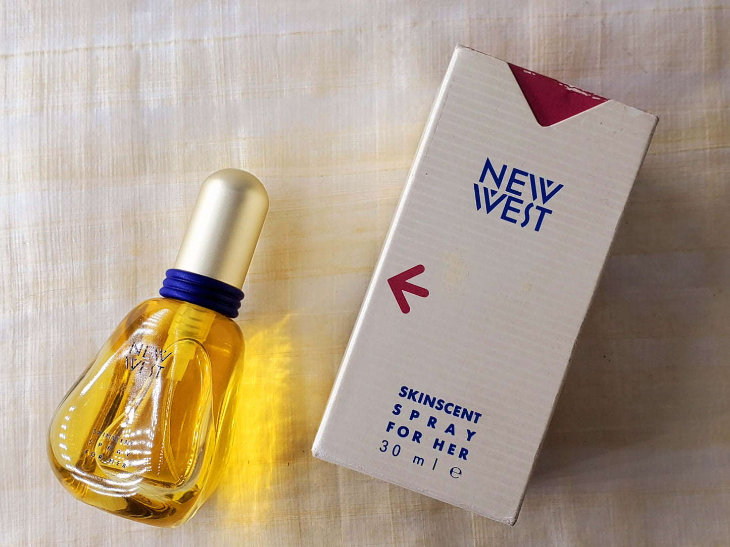New West Aramis Skinscent For Women Spray 100 ml 3.4 (OR) 50 ml 1.7 oz (Or) 30 ml 1 oz, Rare, Vintage