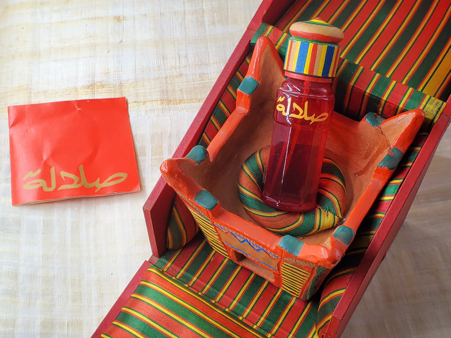 Salalah Amouage Unisex EDP Spray 50 ml + Mejmars + Vintage Box 2 kg, As pic