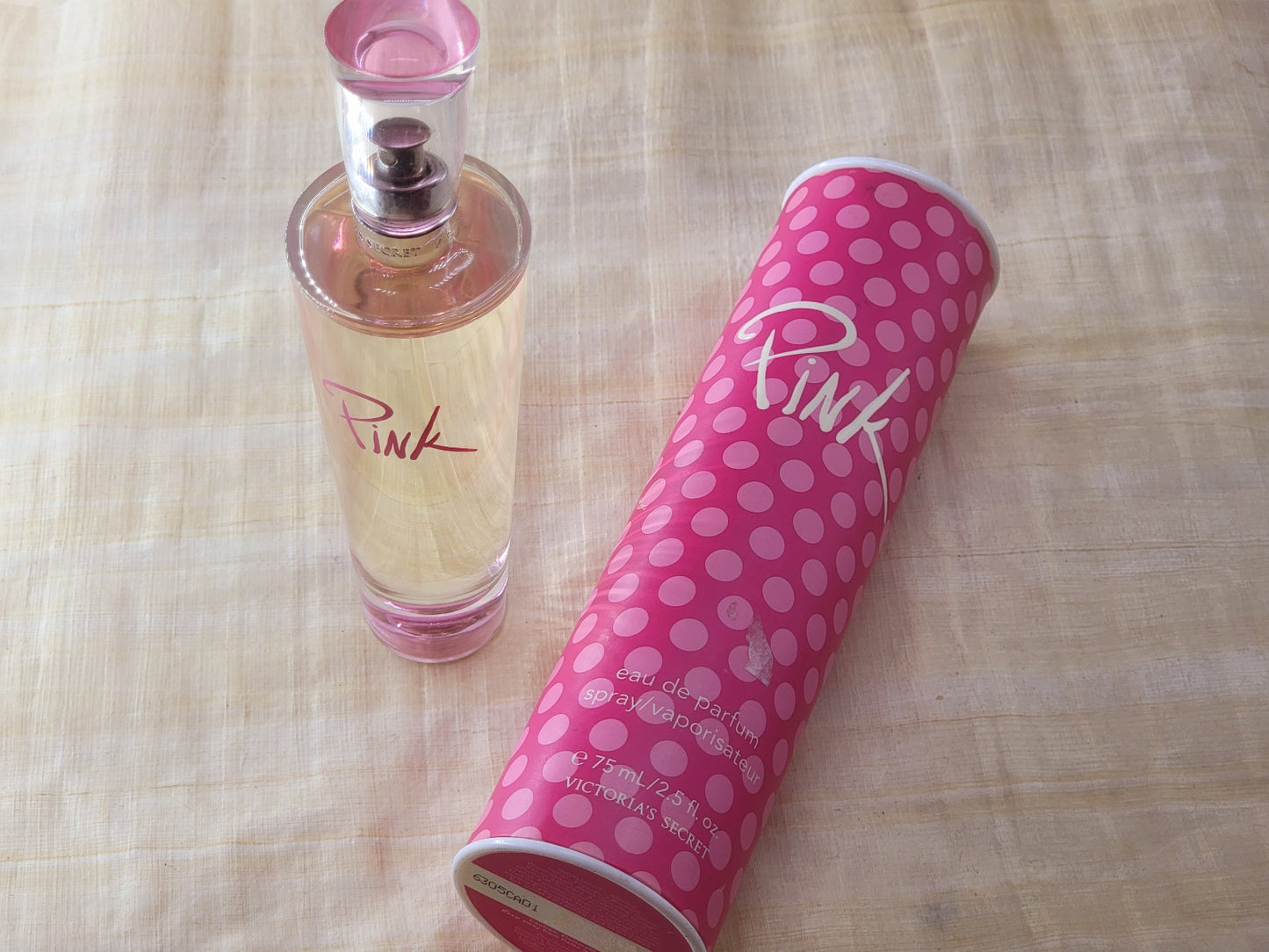 Pink 2001 Victoria's Secret for women EDP Spray 75 ml 2.5 oz, Vintage, Rare