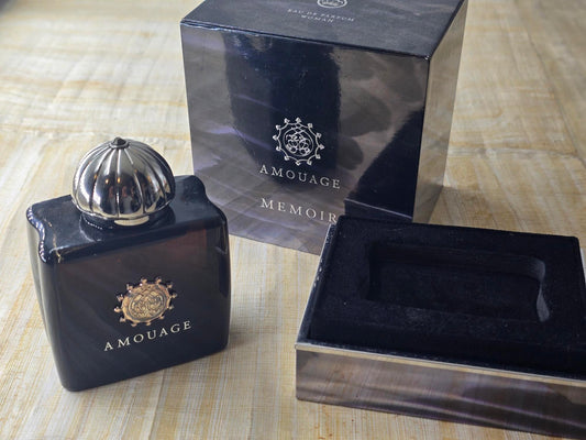 Memoir Woman Amouage for women EDP Spray 100 ml 3.4 oz – Rare, Old Vintage Oman Non Mag Cap, Original Bottle As Pics