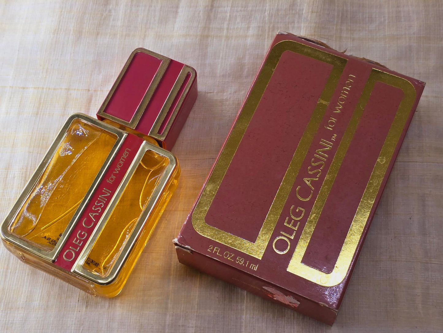 Oleg Cassini Jovan for women EDT Spray 60 ml 2  oz, Vintage, Rare, As Pics