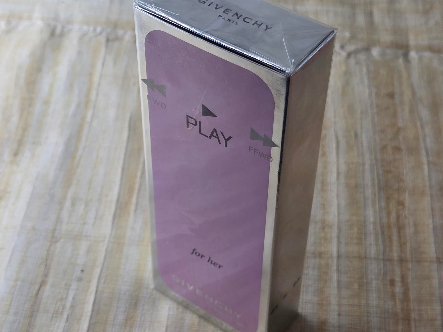 Play For Her Givenchy for women EDP Spray 75 ml 2.5 oz, Vintage, Rare, Sealed