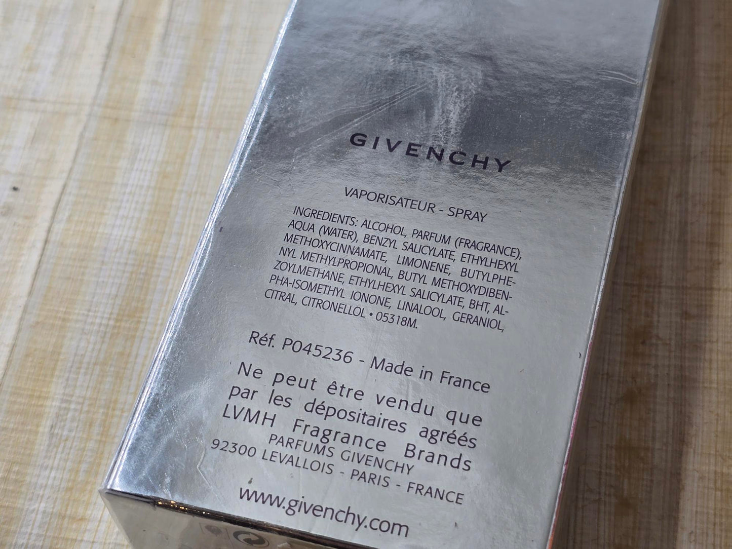 Play For Her Givenchy for women EDP Spray 75 ml 2.5 oz, Vintage, Rare, Sealed