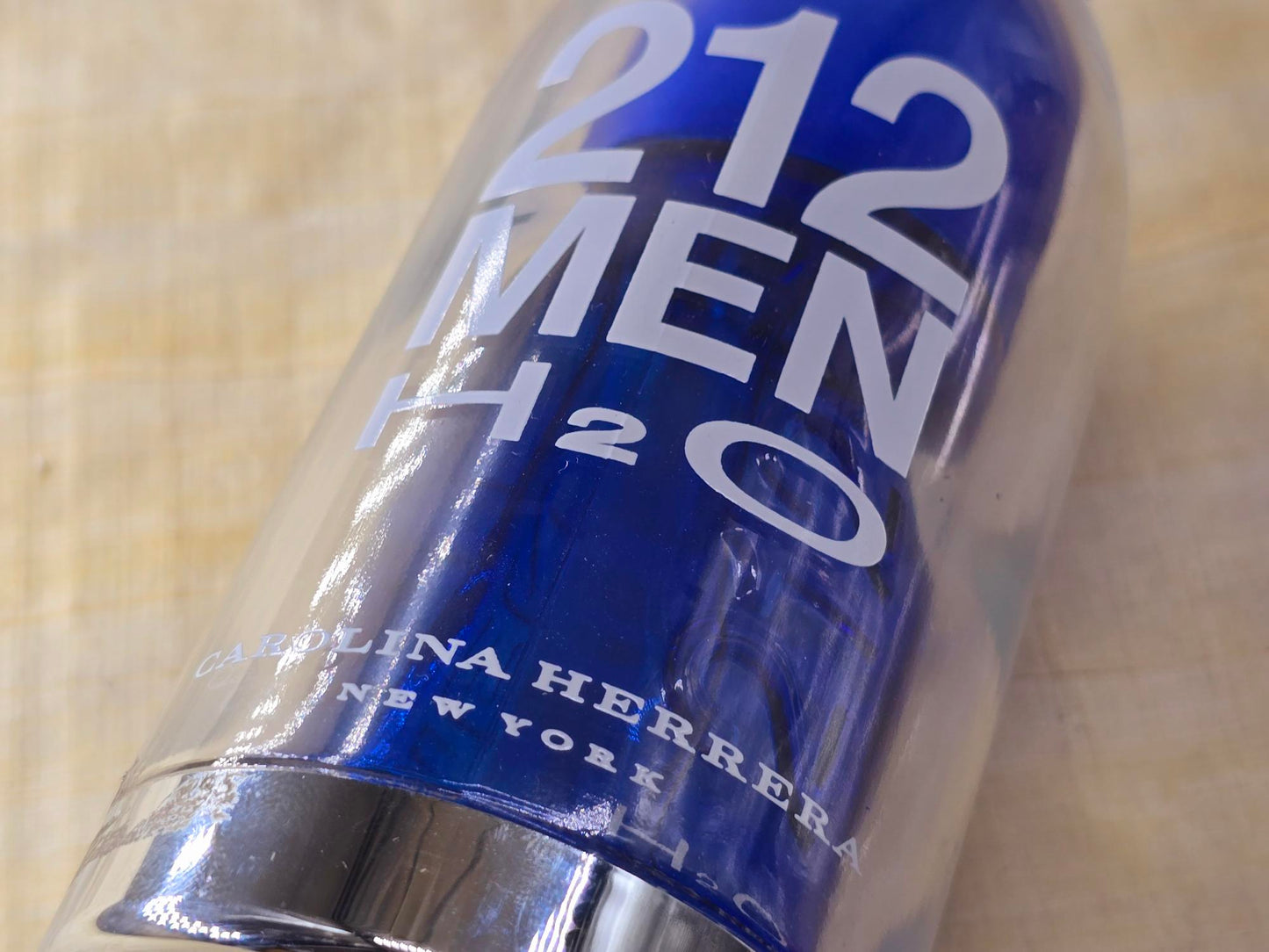 212 H2O Men Carolina Herrera for men EDT Spray 100 ml 3.4 oz, Vintage, Rare, Sealed