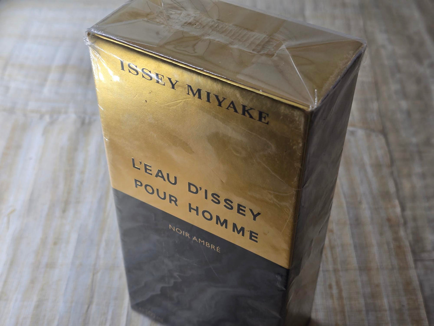 L'Eau d'Issey Pour Homme Noir Ambre Issey Miyake for men EDP Spray 100 ml 3.4 oz – Rare, Vintage 2016 First Edition, Original Bottle