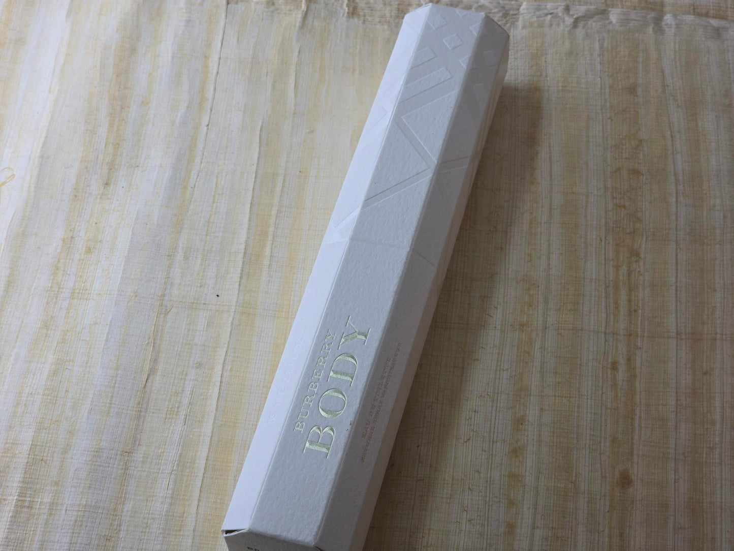 Body Eau de Toilette Burberry for women EDT Spray 85 ml 2.8 oz, Vintage 2013, Rare