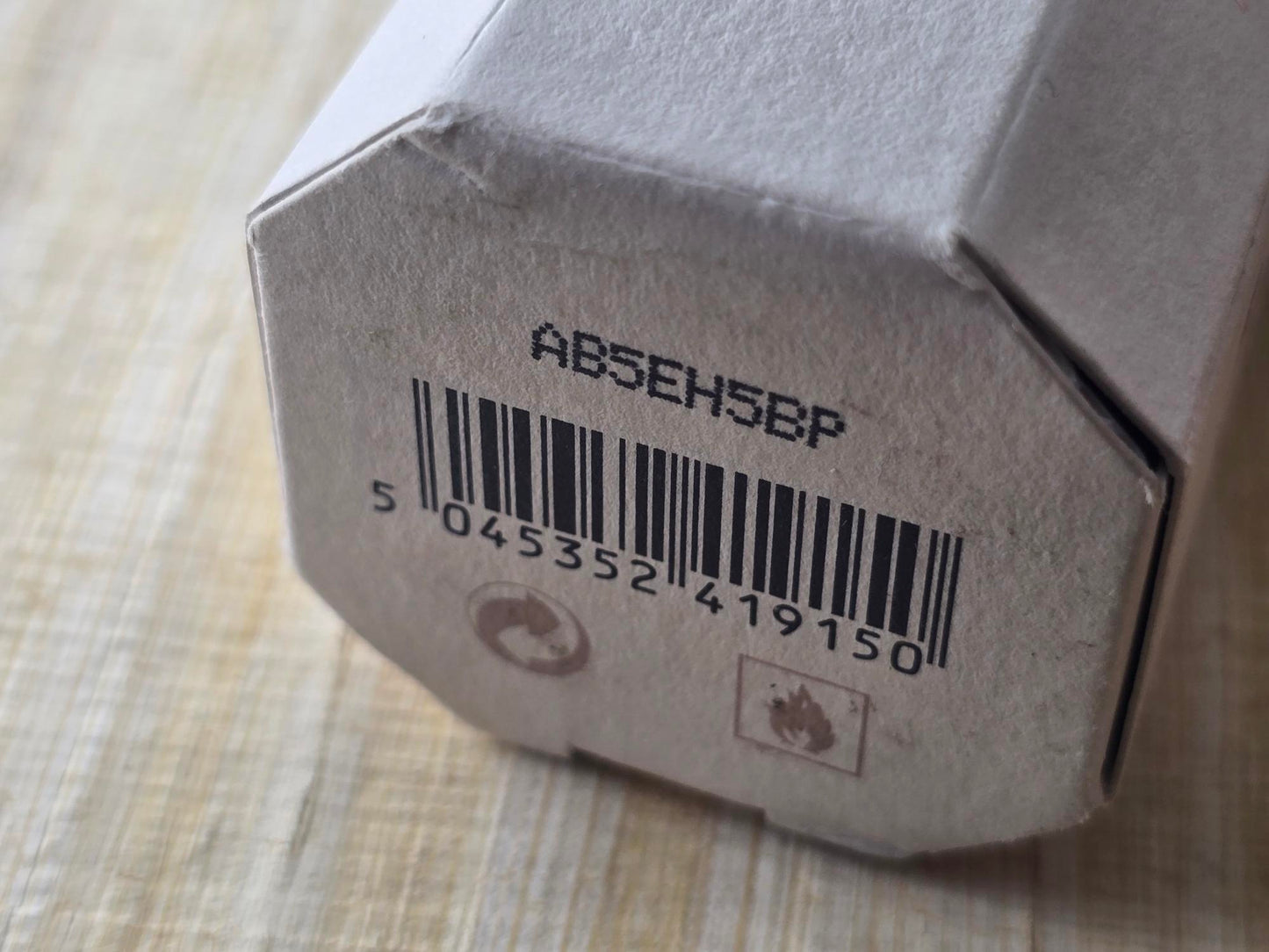 Body Burberry for women EDP Spray 85 ml 2.8 oz Or 60 ml 2 oz, Vintage 2014, Rare