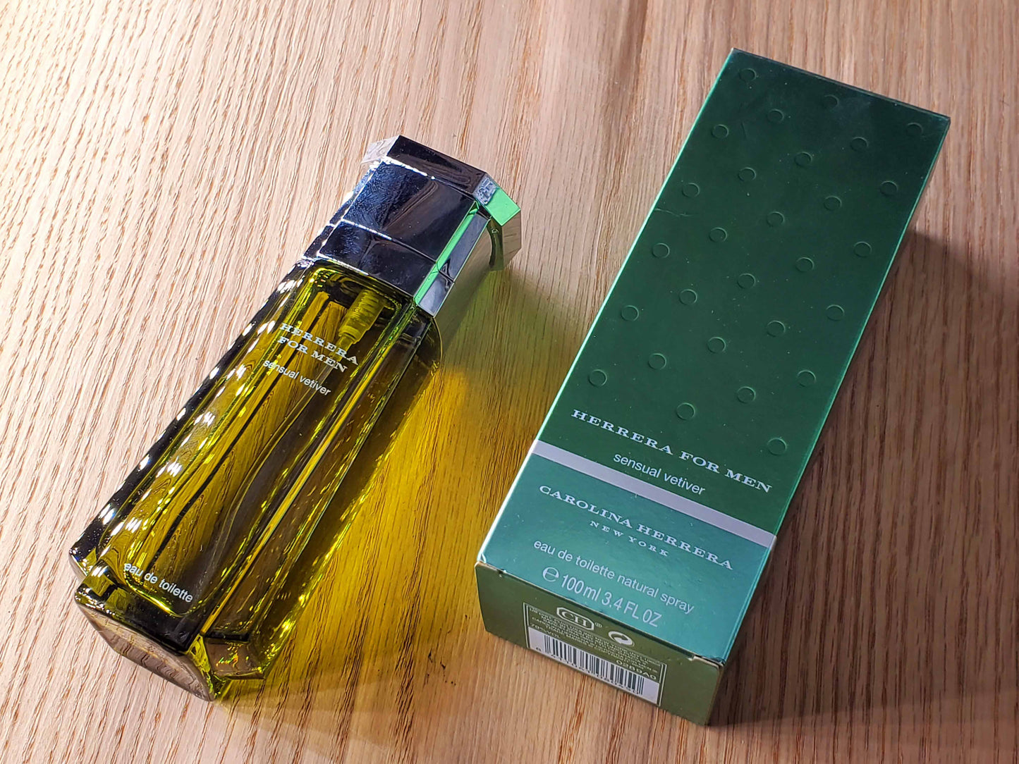 Herrera for Men Sensual Vetiver Carolina Herrera for men EDT Spray 100 ml 3.4 oz, Vintage, Rare