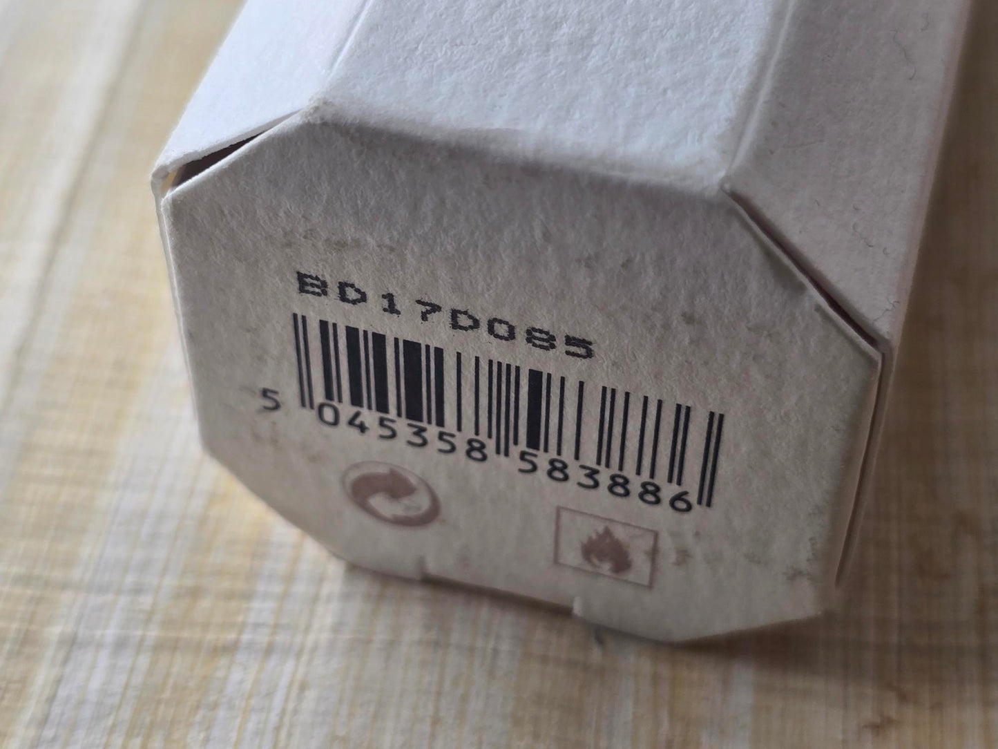 Body Eau de Toilette Burberry for women EDT Spray 85 ml 2.8 oz, Vintage 2013, Rare