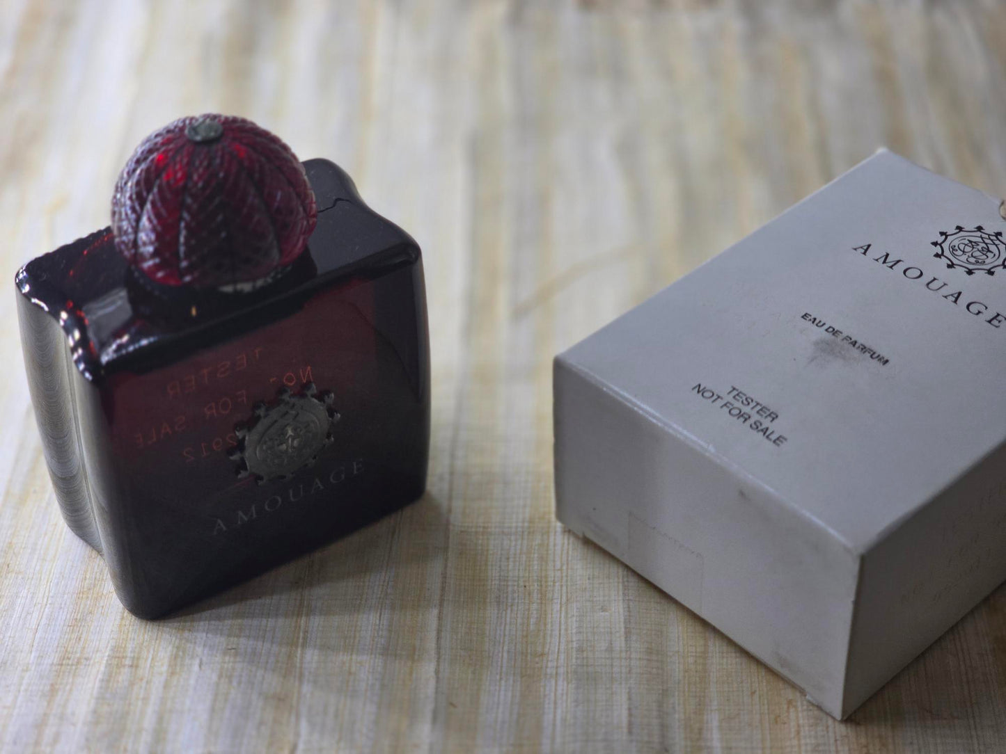 Amouage Lyric Woman EDP Vintage Oman Non-magnetic Cap (100ml / 3.4oz) - Tester