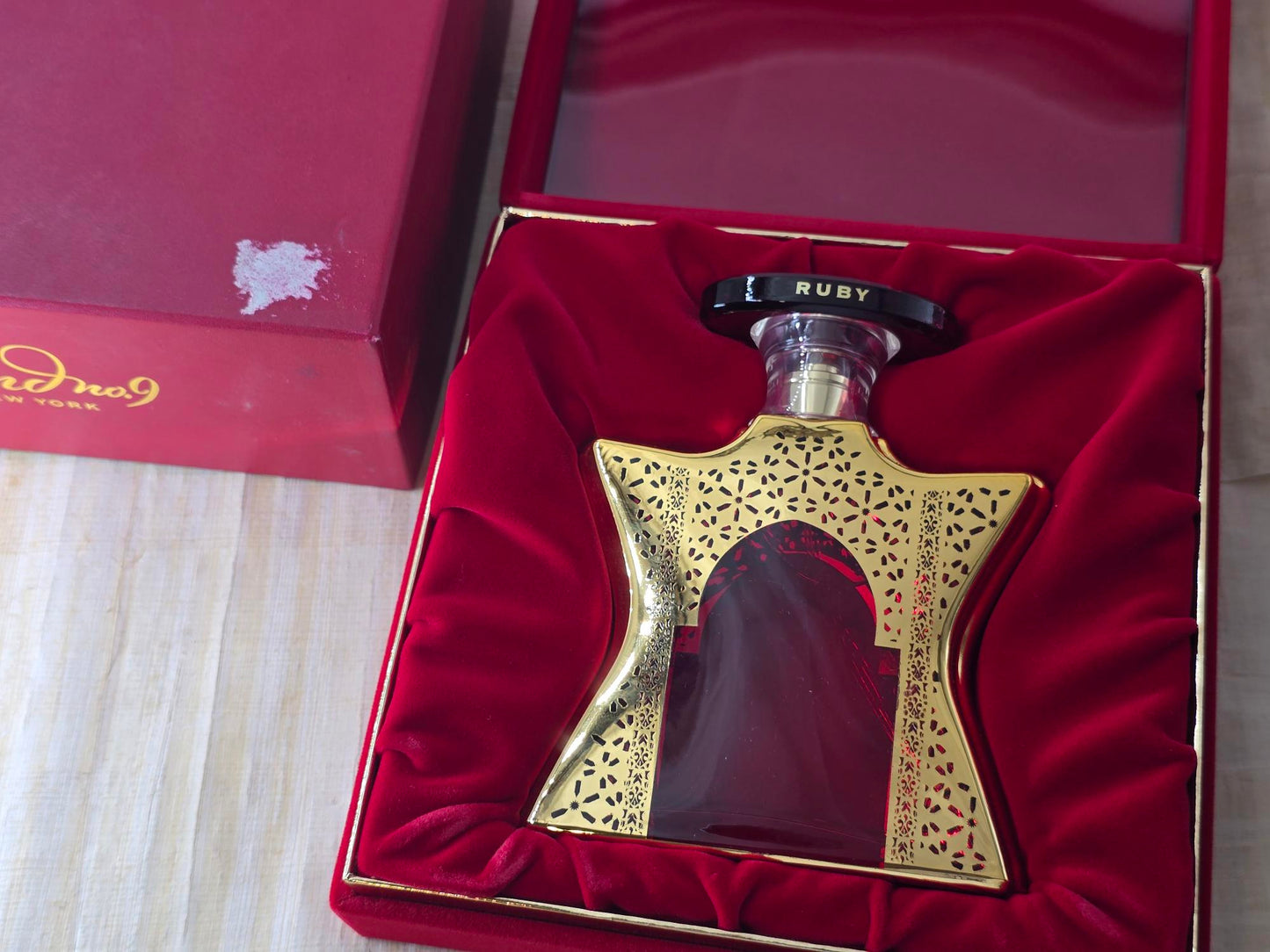 Dubai Ruby Bond No 9 for women and men EDP Spray 100 ml 3.3 oz, Rare, Vintage