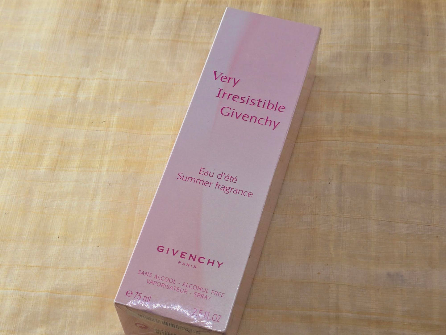 Very Irresistible Eau d'Ete Summer Fragrance Givenchy for women EDT Spray 75 ml 2.5 oz, Vintage, Rare, Sealed