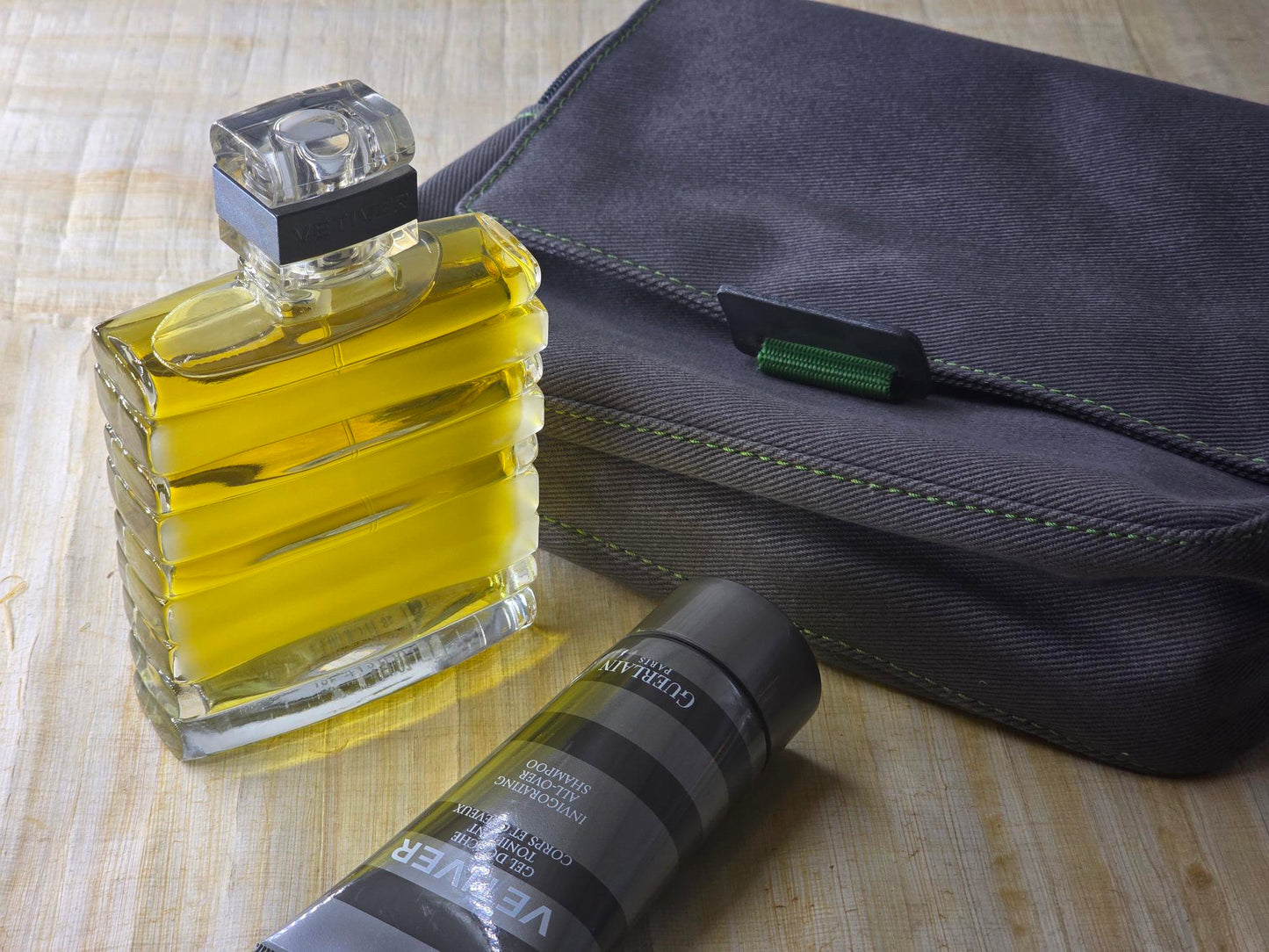 Guerlain Vetiver Vintage Set for Men EDT 125ml 4.2 oz + Shampoo + Original Guerlain Bag Rare