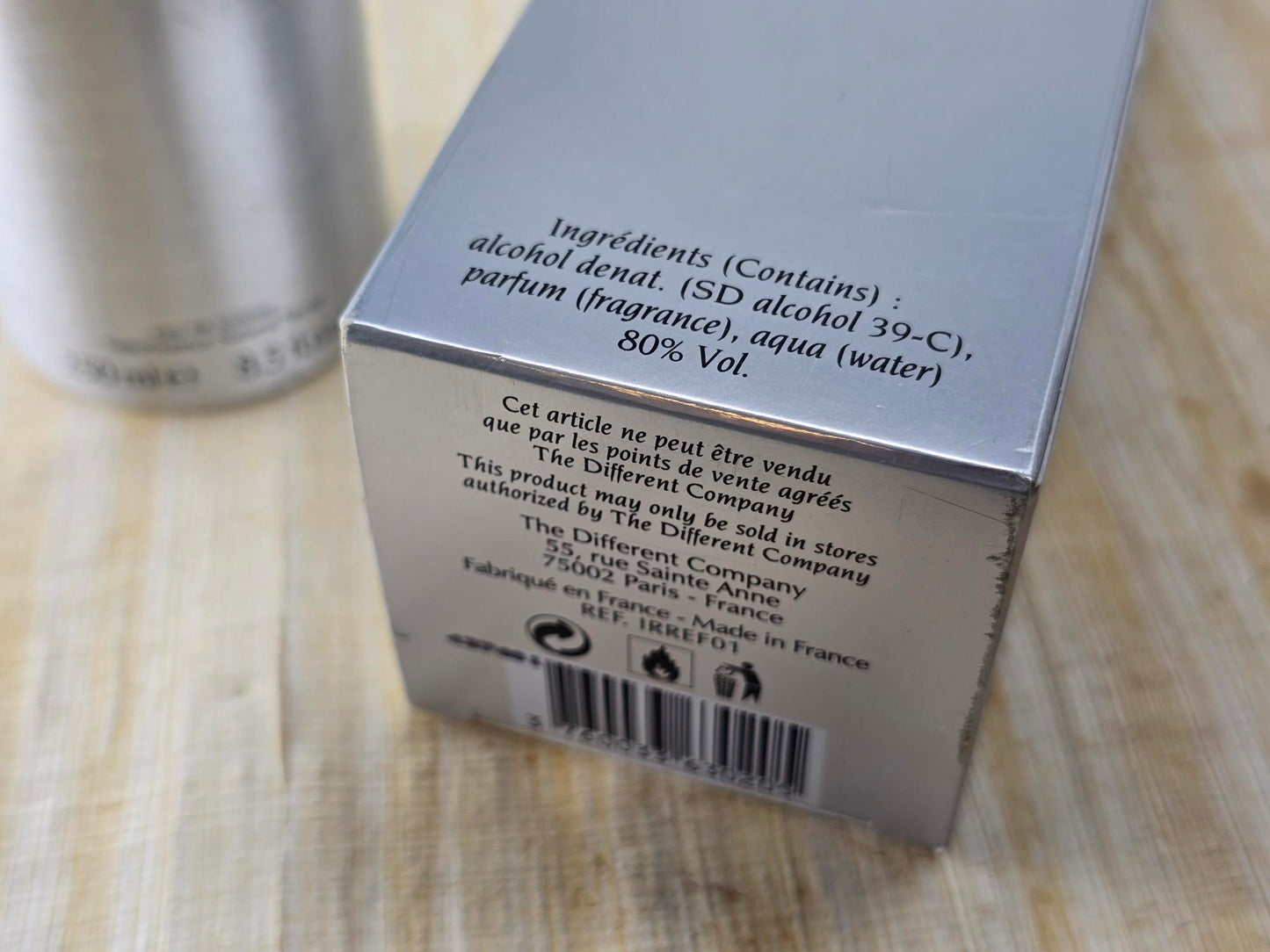 Bois d'Iris The Different Company Unisex EDT Splash & Spray 250 ml 8,5 oz, Ultra Rare, Vintage, Hard to find