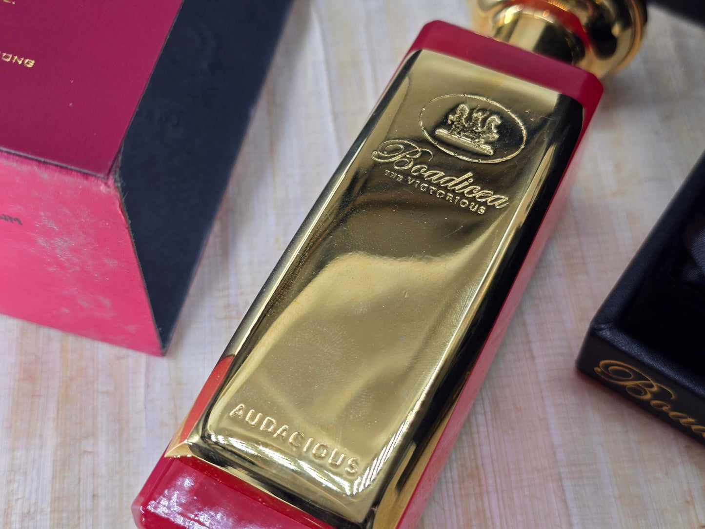 Audacious Boadicea the Victorious Unisex EDP Spray 100 ml 3.4 oz, Vintage, Rare